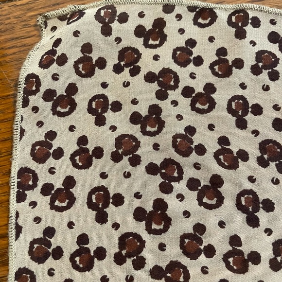 Disney scarf - Picture 3 of 5